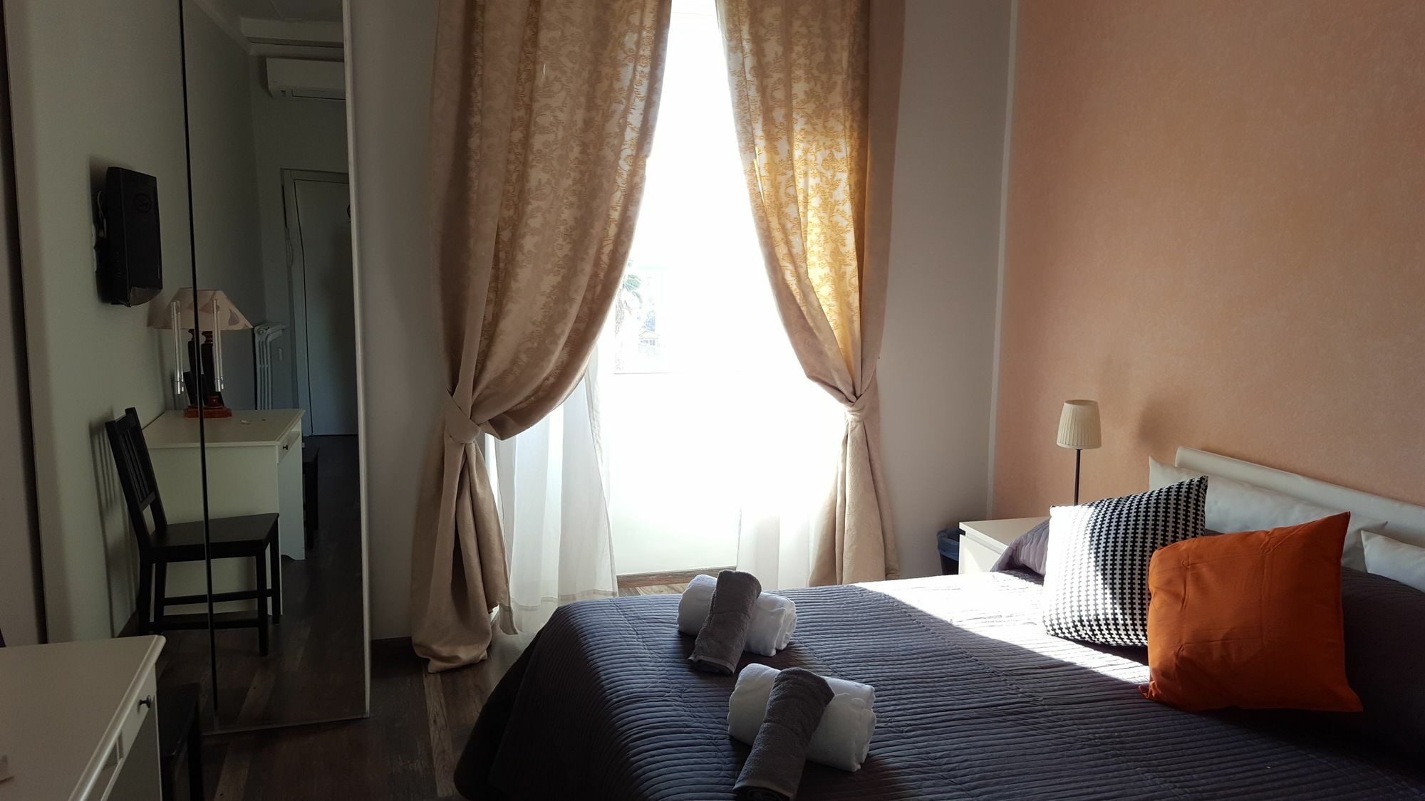 Suite 06 Roma Esterno foto